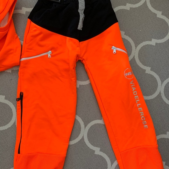 Custom Matching Set Kids - Picture 3 of 4